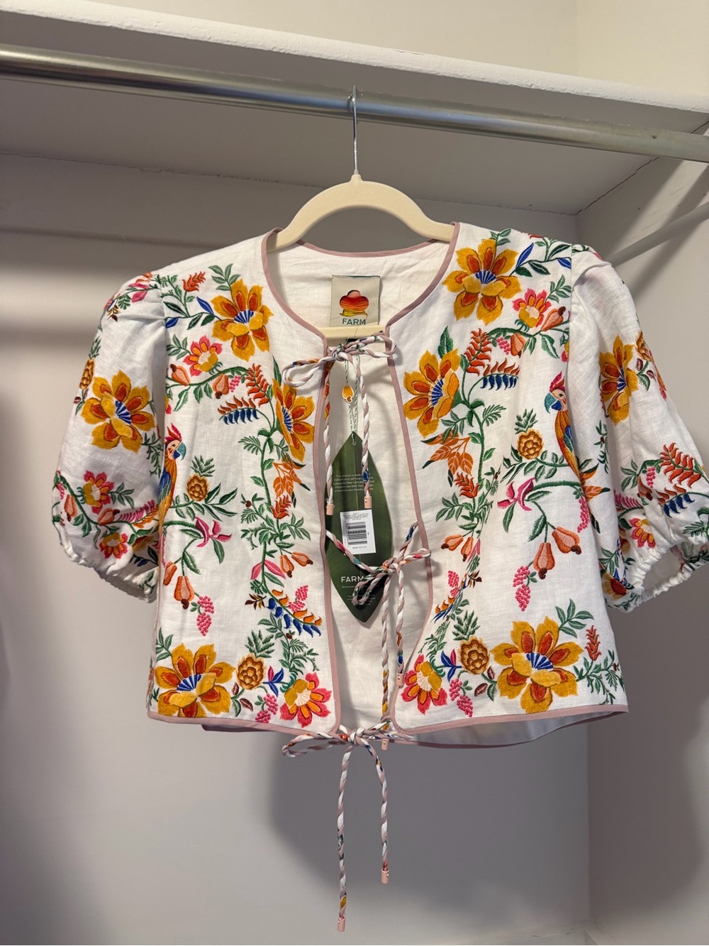 FARM RIO Blouse NWT - Design: Delicate Forest Scarves - Picture 4 of 7